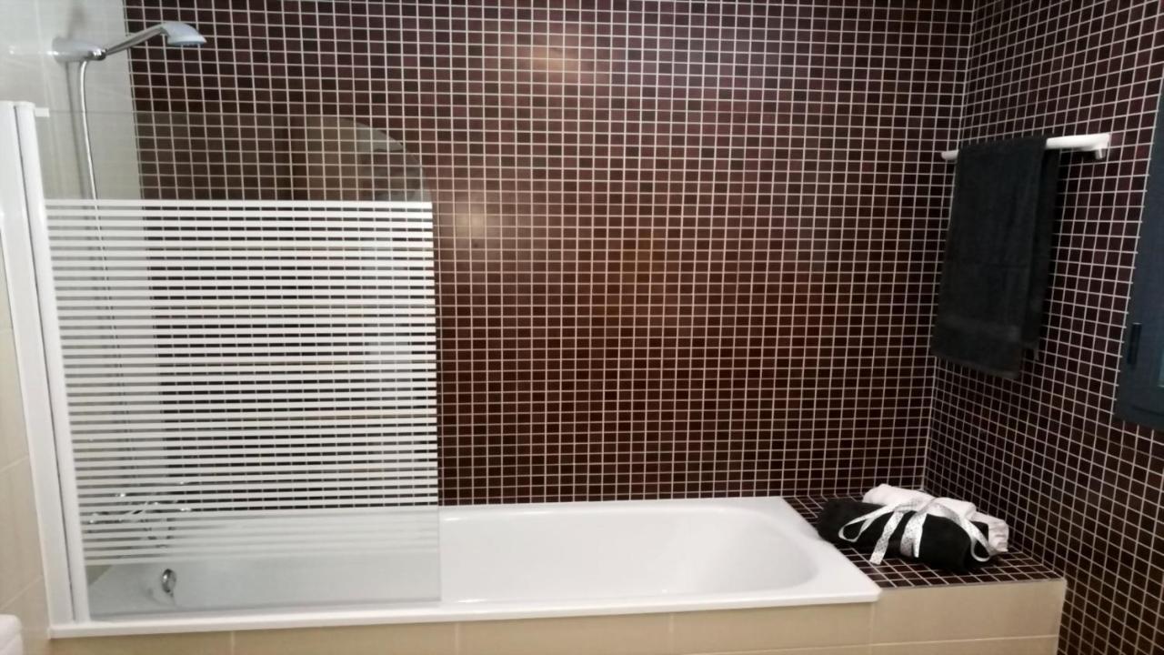 Impresionante Alojamiento Compuesto Por 2 Chalets Adosados De Lujo Para 14 Personas Piscina Con Circuito Spa San Jorge  Экстерьер фото